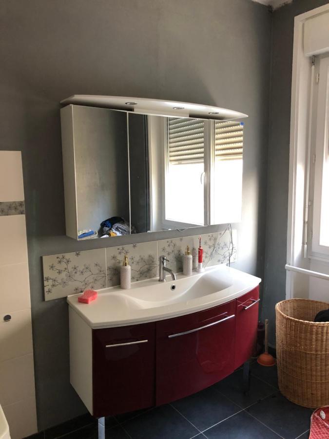 Agreable Maison De Ville ,Calme Avec Tous Les Commerces A 150M Cherbourg-en-Cotentin Luaran gambar